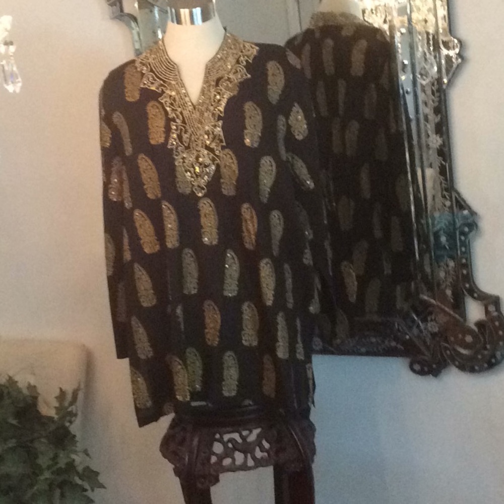 1X Denim 24Z NWOT gold beaded women’s blouse